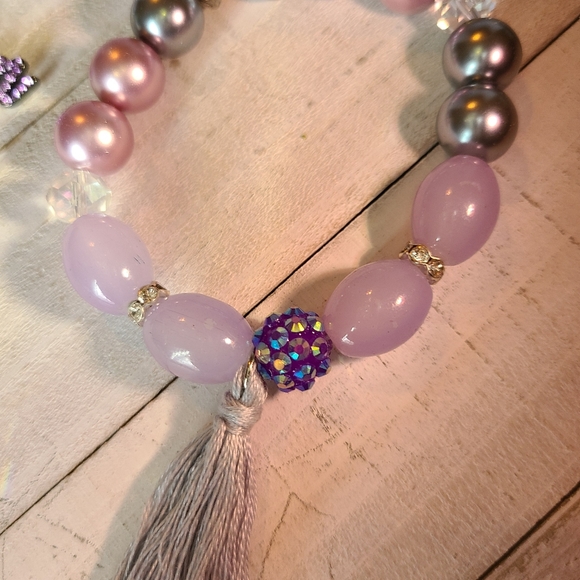 🤚SOLD Handmade Lilac Bracelet Glass Beads - Picture 10 of 13